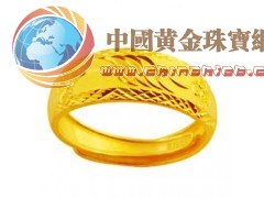 千足金產(chǎn)品價(jià)格隨市場金價(jià)波動(dòng)，以支付當(dāng)時(shí)金價(jià)為準(zhǔn)